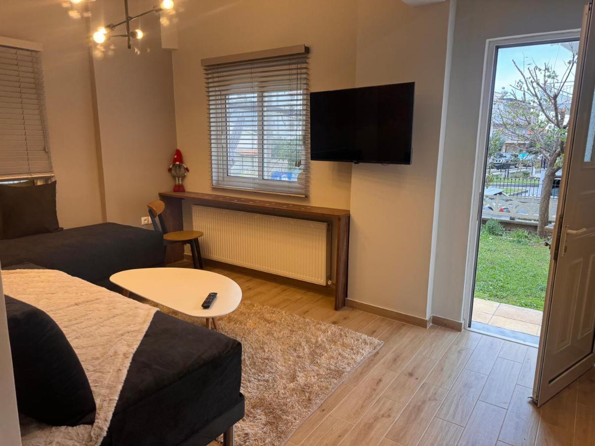 Alexander Luxury Sea Apartments Nea Chili Экстерьер фото